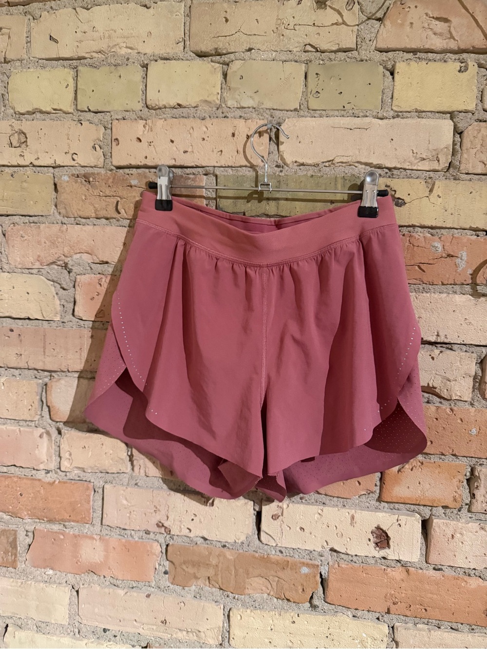 Lululemon Find Your Pace Short 3"